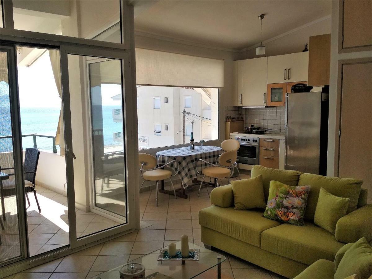 Luxury Sea View Apartment Ofrinion Exterior photo